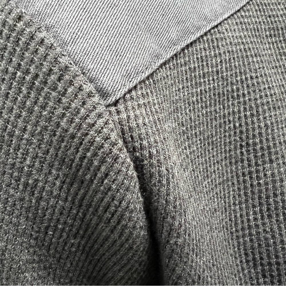 Alfani mock neck 1/4 zip up lightweight waffle shirt - Picture 8 of 8